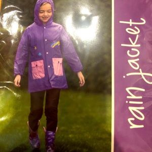 BRAND NEW Purple Raincoat w Unicorn